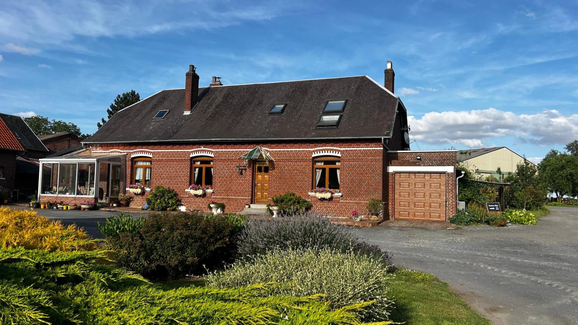 Ligny-Thilloy A La Ferme De Thilloy Bed & Breakfast エクステリア 写真